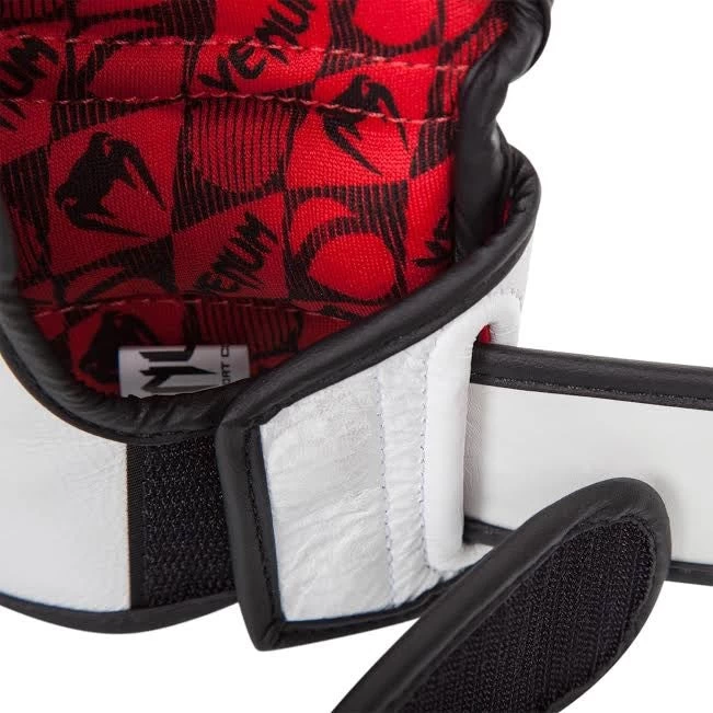 Venum Undisputed MMA Gloves 2.0 - Black, VENUM-1393-BC - Image 2