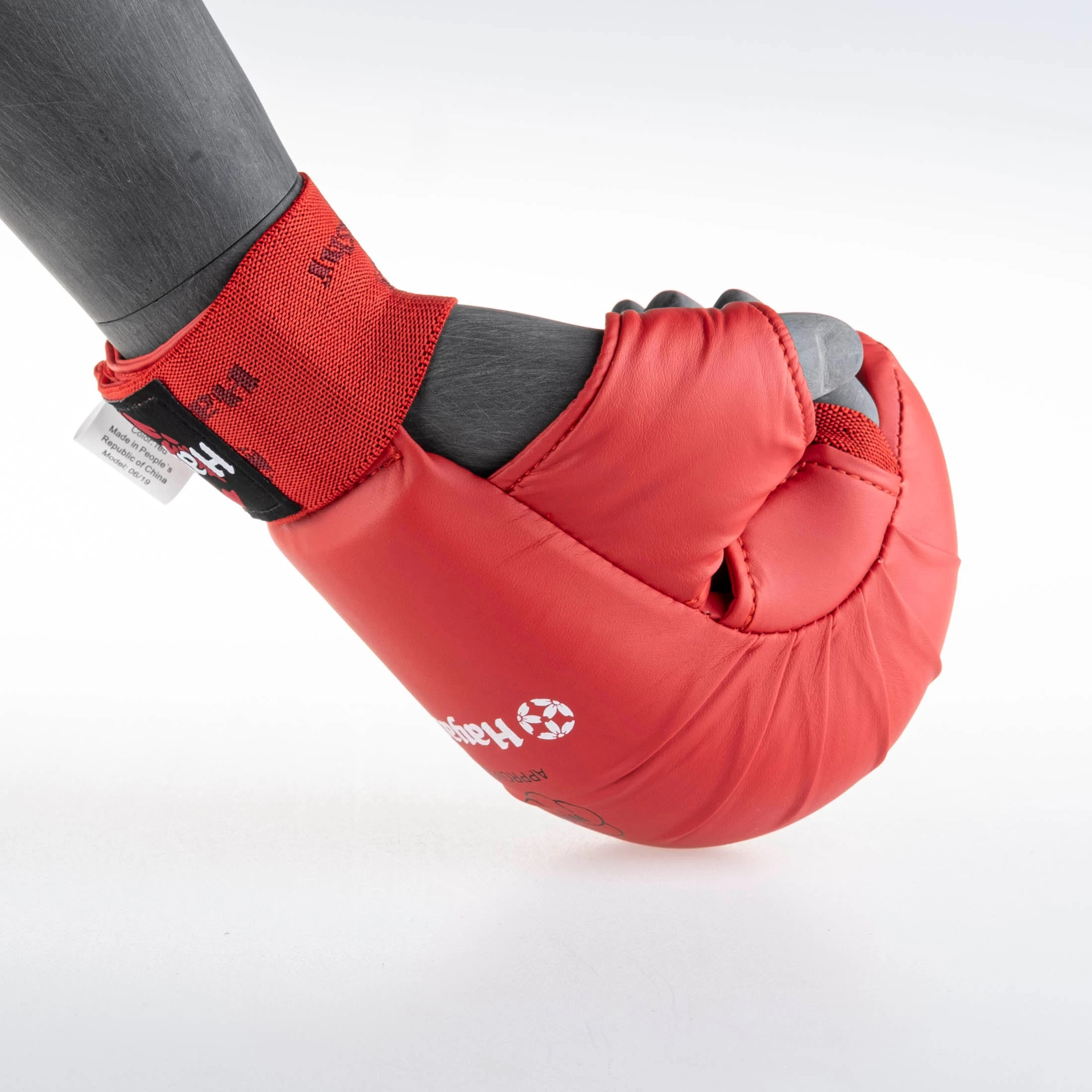 Hayashi Karate Fist Protector TSUKI With Thumb (WKF Approved) - Red, 238 - Image 4