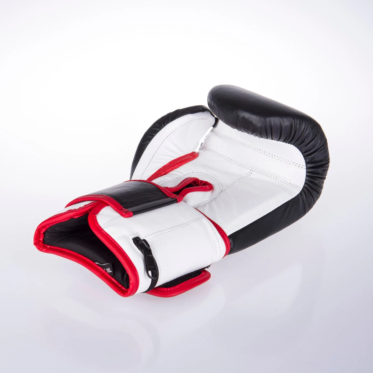 Paffen Sport Pro Weight Boxing Gloves, 2115320 - Image 2