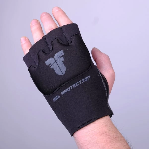 Fighter Gel Hand Wraps - Black, FGWN-001BB - Image 3
